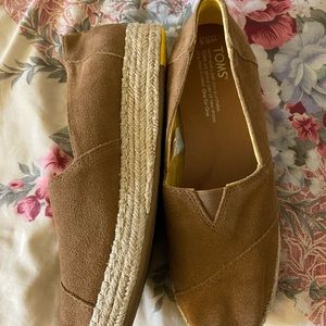 TOMS Signature shoes